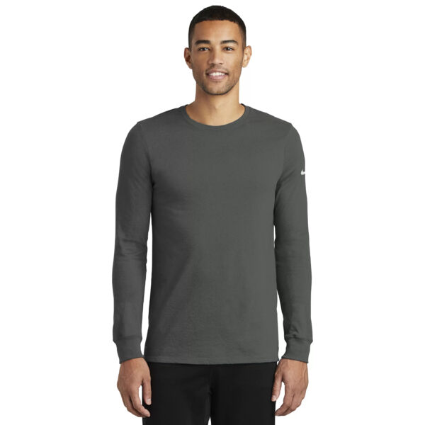 NIKE Dri-FIT COTTON/POLY LONG SLEEVE TEE Thumbnail
